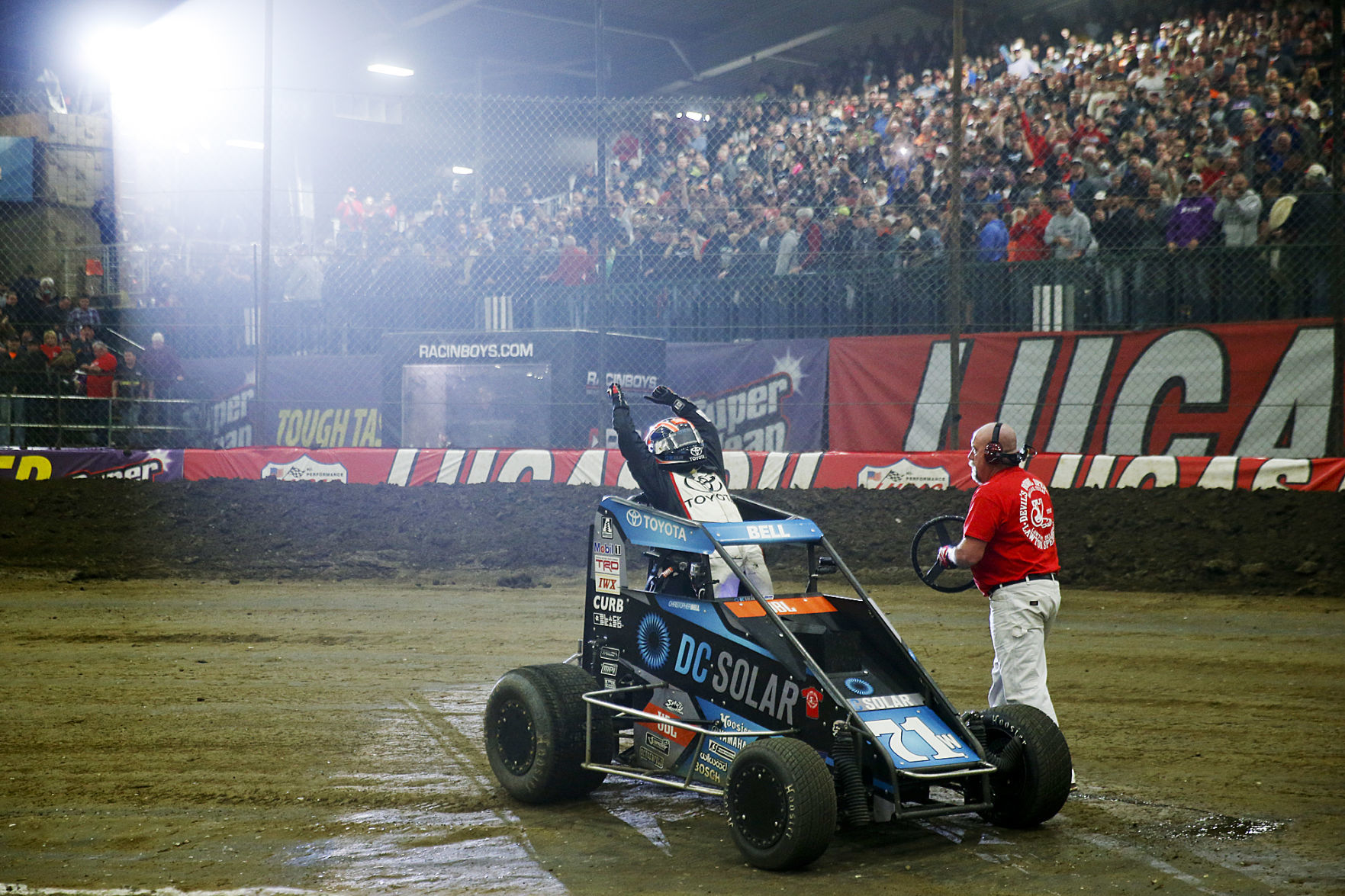 Why is the Chili Bowl so popular?